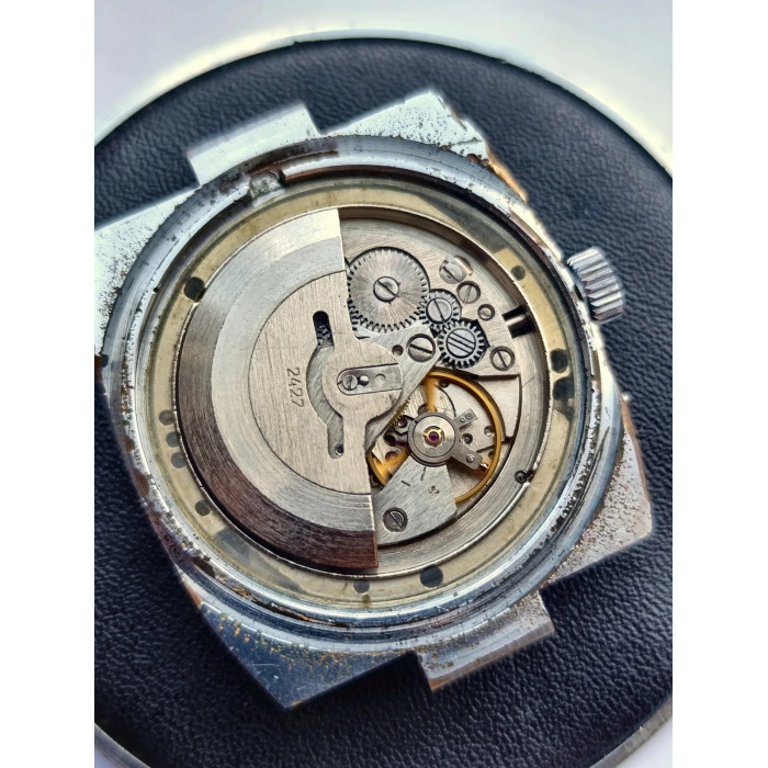 Slava Tank USSR Wristwatch 1980s Men's Automatic 27 Jewels Caliber 2427