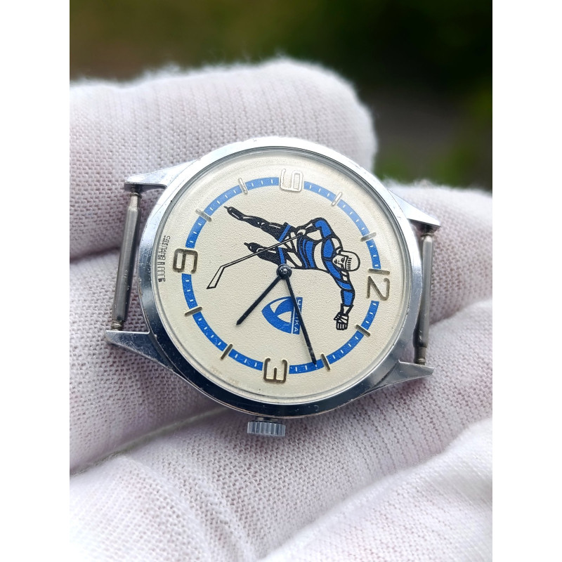 Chaika Hockey Player — Vintage Soviet Watch, Caliber 1601A Chaika Hockey Player — Vintage Soviet Watch, Caliber 1601A