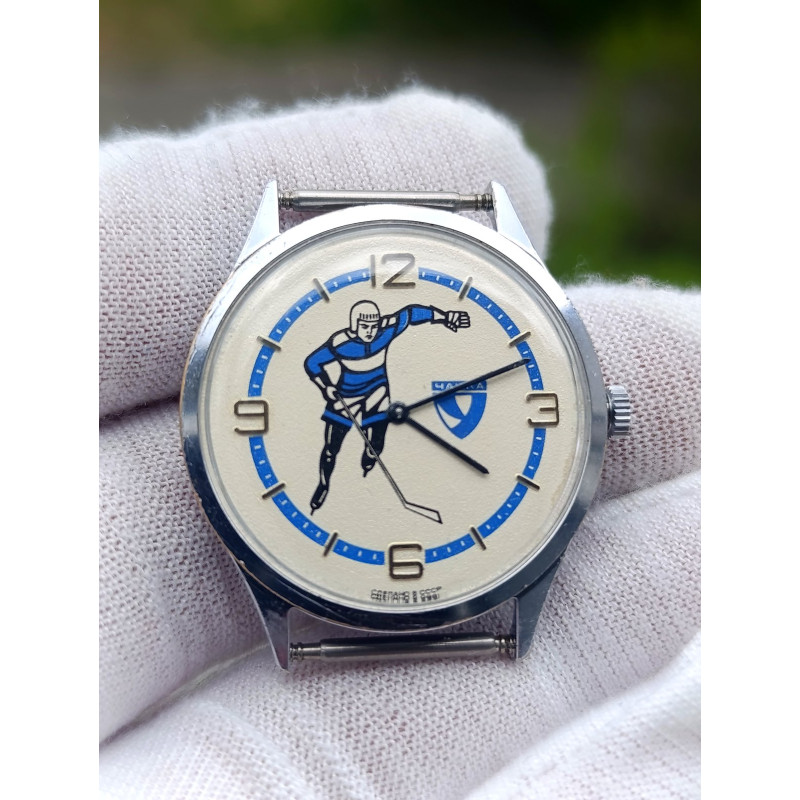 Chaika Hockey Player — Vintage Soviet Watch, Caliber 1601A Chaika Hockey Player — Vintage Soviet Watch, Caliber 1601A
