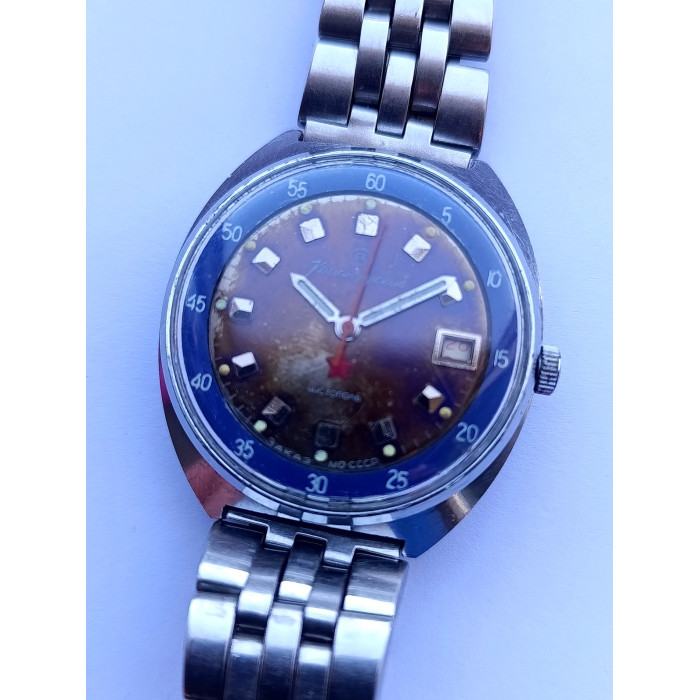 Vintage Komandirskie Soviet Watch Cal. 2234 Hacking Made in USSR Steel Bracelet