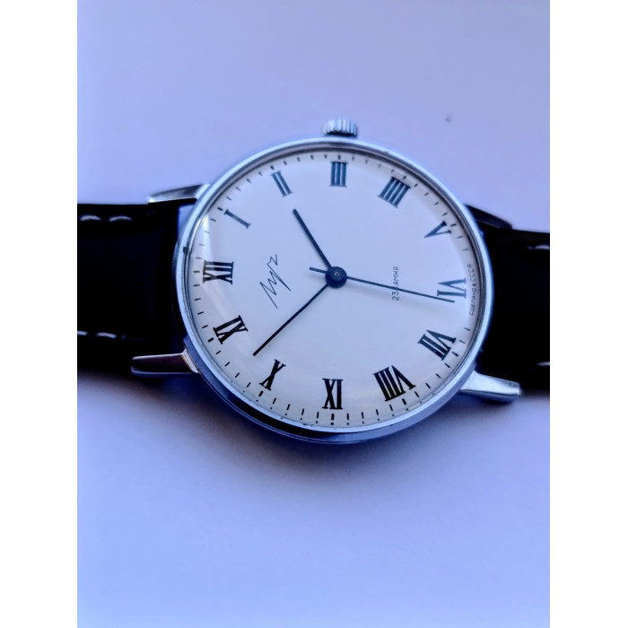 Vintage Luch Soviet Watch Cal. 2209 23 Jewels Ultra Thin Mechanical USSR 1980s