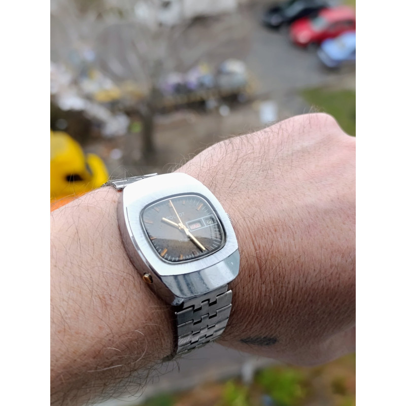 Rare Poljot 2628.H Vintage Cushion Case Watch USSR Rare Poljot 2628.H Vintage Cushion Case Watch USSR