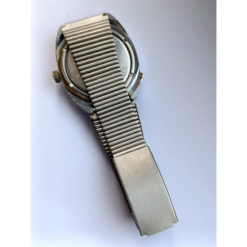 Vintage Poljot 2628.H 1979 USSR Watch Silver Dial NOS ZIM Bracelet Vintage Poljot 2628.H 1979 USSR Watch Silver Dial NOS ZIM Bracelet