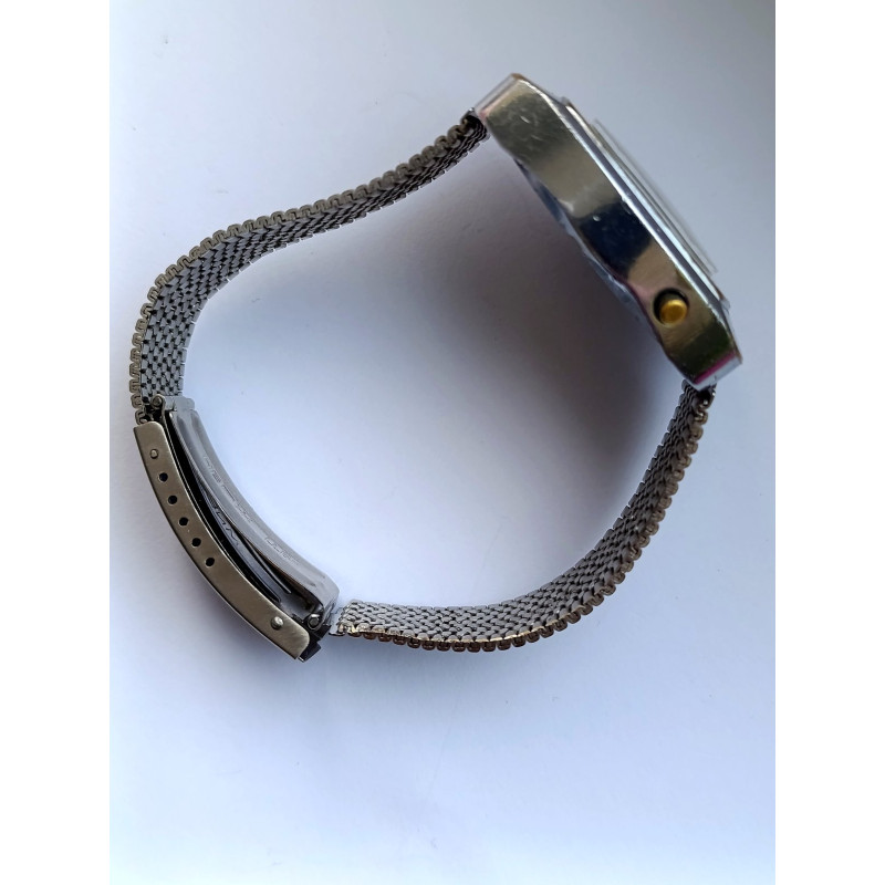 Vintage Poljot 2628.H 1979 USSR Watch Silver Dial NOS ZIM Bracelet Vintage Poljot 2628.H 1979 USSR Watch Silver Dial NOS ZIM Bracelet