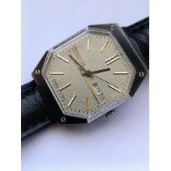 Raketa Star Wars Watch USSR – Vintage Soviet Mechanical Day Date 1980s Men’s Collectible Timepiece