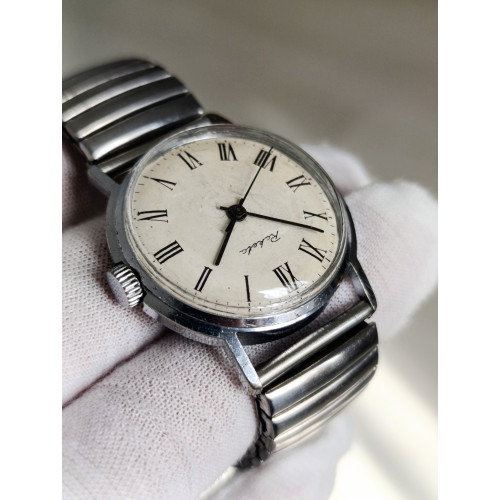 Vintage Raketa Soviet Mechanical Watch 1970s Roman Numeral Dial