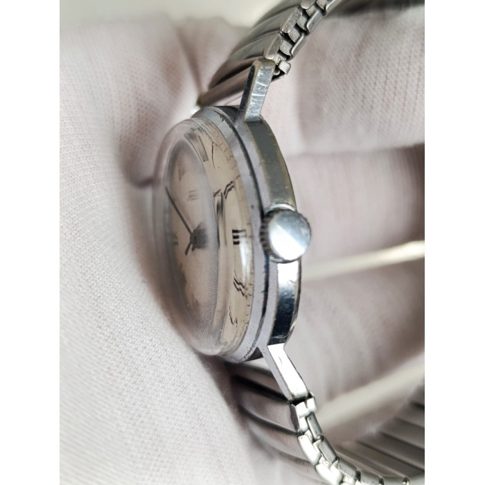 Vintage Raketa Soviet Mechanical Watch 1970s Roman Numeral Dial