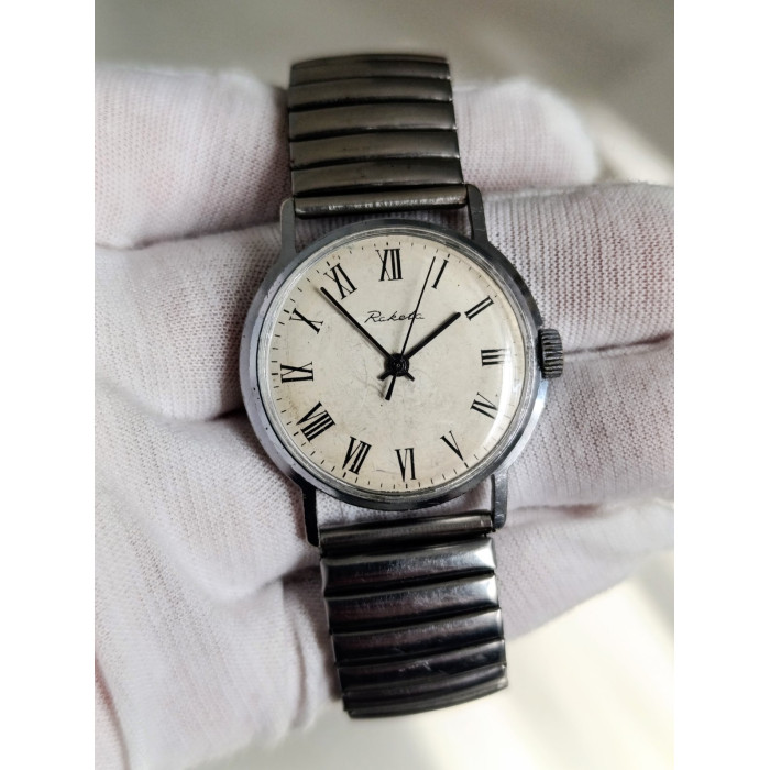 Vintage Raketa Soviet Mechanical Watch 1970s Roman Numeral Dial
