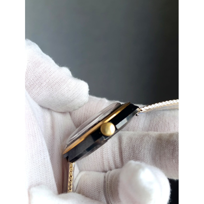 Vintage Raketa UFO Watch 2628H Gold Dial Day Date USSR 1980s