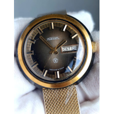 Vintage Raketa UFO Watch 2628H Gold Dial Day Date Soviet USSR 1980s Cheburashka