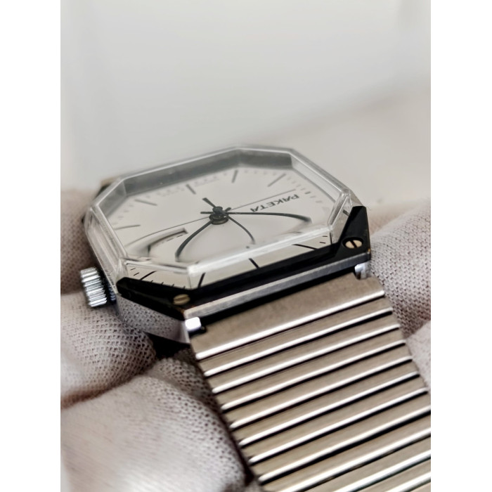 Raketa Star Wars USSR Mechanical Watch – White Dial Day-Date 1980s