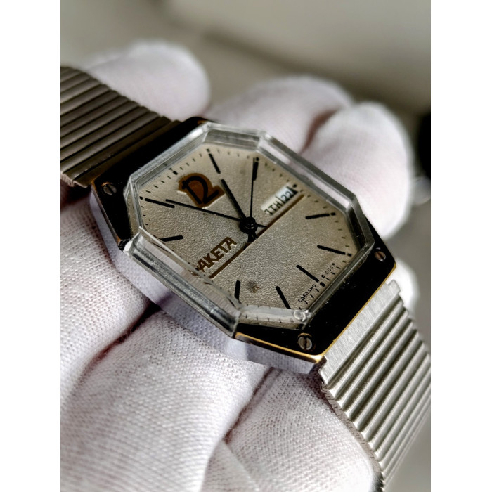 Vintage Raketa Star Wars USSR Mechanical Watch 2628 Pearl Silver Dial