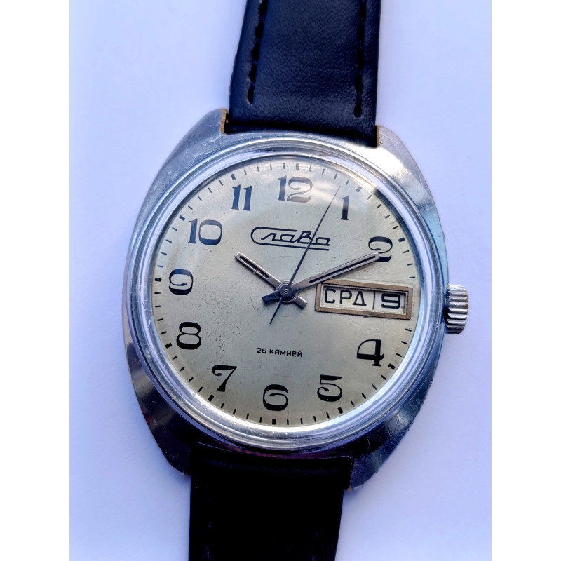 Vintage Slava 2428 Dual Calendar Watch 1980s USSR | 26 Jewels | Serviced Mechani Vintage Slava 2428 Dual Calendar Watch 1980s USSR | 26 Jewels | Serviced Mechani