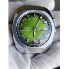 Vintage Slava USSR Automatic Watch 27 Jewels Cal 2427 Day Date Green Dial 1980s