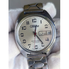 Vintage Slava Automatic Watch 2427 27 Jewels Soviet USSR Day Date