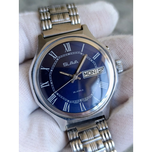 Vintage Slava Soviet Mechanical Watch — Caliber 2428, 26 Jewels, Day-Date Vintage Slava Soviet Mechanical Watch — Caliber 2428, 26 Jewels, Day-Date