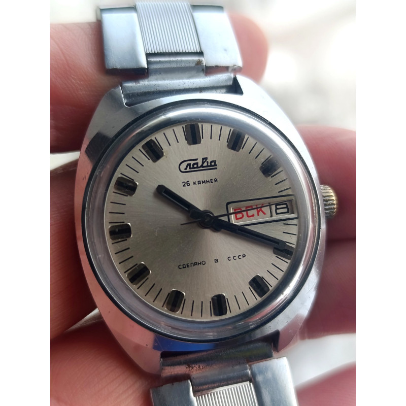 Vintage Soviet Watch Slava Cal 2428 26jewels Made in USSR 2 Moscow Watch Factory Vintage Soviet Watch Slava Cal 2428 26jewels Made in USSR 2 Moscow Watch Factory