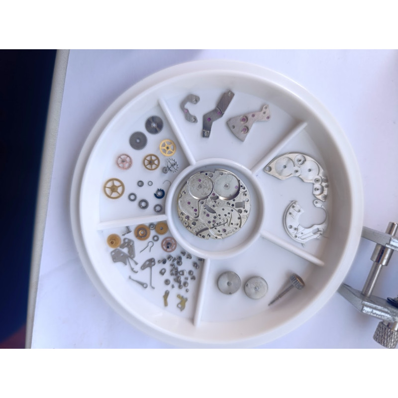 Vintage Soviet Watch Slava Cal 2428 26jewels Made in USSR 2 Moscow Watch Factory Vintage Soviet Watch Slava Cal 2428 26jewels Made in USSR 2 Moscow Watch Factory