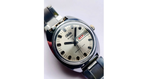 The Slava Caliber 2428: Unfading Glory with Full Calendar Indication — A Complete Service Guide