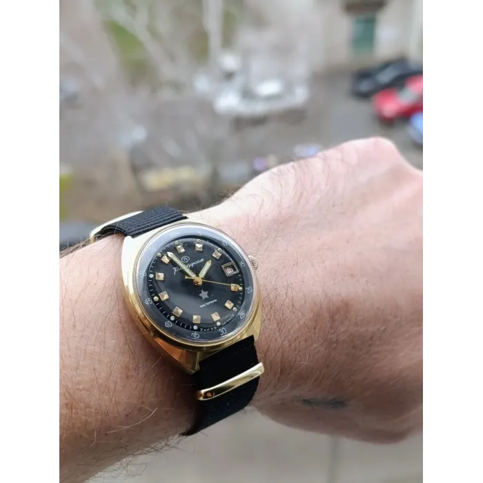 Vintage Soviet Vostok Komandirskie Mechanical Watch (USSR)