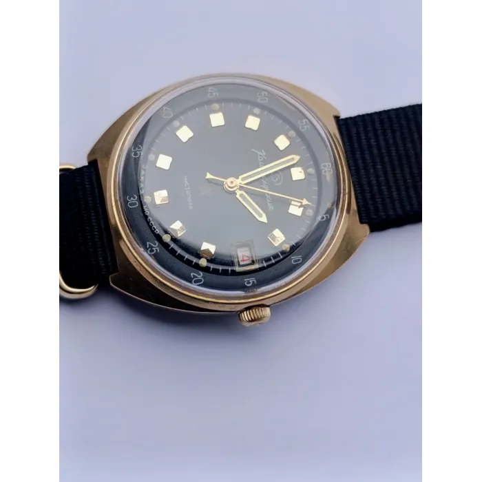 Vintage Soviet Vostok Komandirskie Mechanical Watch (USSR)