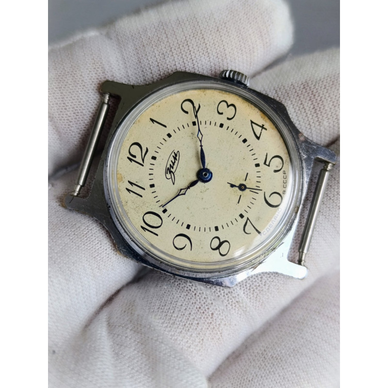 Vintage ZIM 2602 Soviet Mechanical Watch from the 1980s Vintage ZIM 2602 Soviet Mechanical Watch from the 1980s