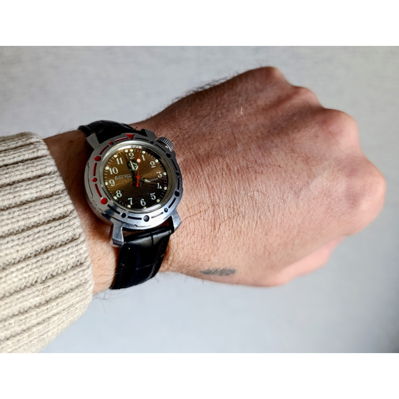 Vintage Vostok Kadet Amphibia Soviet Watch 1980s Dolphin Dial 2409A Vintage Vostok Kadet Amphibia Soviet Watch 1980s Dolphin Dial 2409A