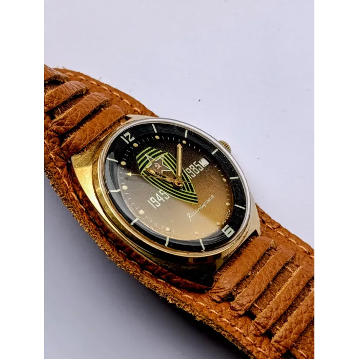 Vostok Komandirskie 2234 Soviet Watch – Gold-Plated WWII Anniversary Edition