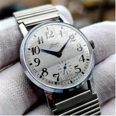 Rare ZIM Soviet Wristwatch – Geometric Shimmer Dial + Original 1989 Stainless Bracelet