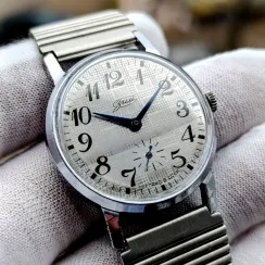 Rare ZIM Soviet Wristwatch – Geometric Shimmer Dial + Original 1989 Stainless Bracelet