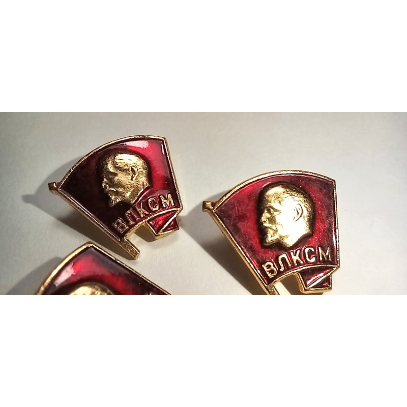 Soviet Russian Komsomol pin Lenin's profile on a red flag Lot of 3pcs Soviet Russian Komsomol pin Lenin's profile on a red flag Lot of 3pcs