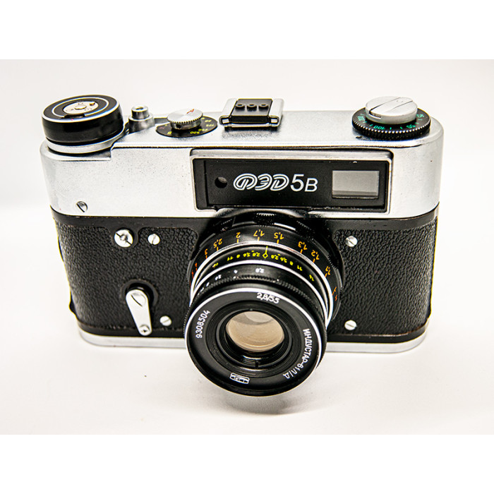 SOVIET film CAMERA FED 5v with industar 61 l / d lens