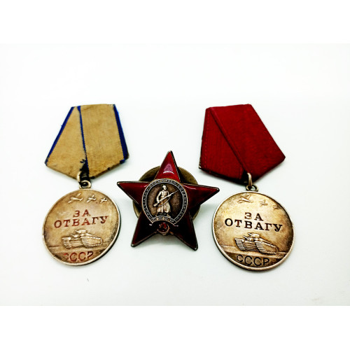 Original Soviet Russian Combat Order Red Star +2 Medal For Courage Bravery For one person Original Soviet Russian Combat Order Red Star +2 Medal For Courage Bravery For one person