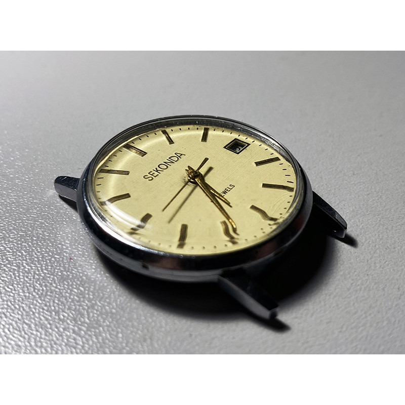 Seconda Wristwatch 17 Jewels Soviet Rare Mechanical Watch USSR Timepiece Russian Men's Watch Seconda Wristwatch 17 Jewels Soviet Rare Mechanical Watch USSR Timepiece Russian Men's Watch