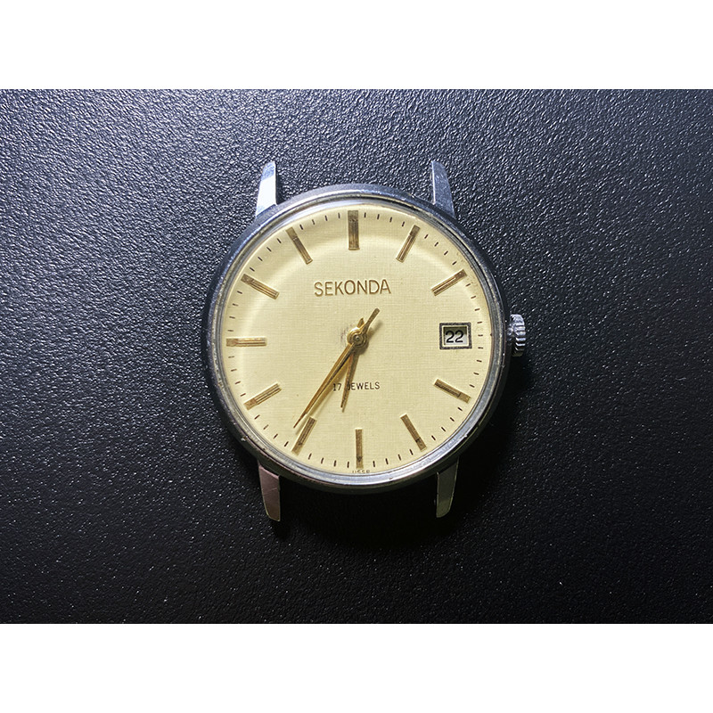 Seconda Wristwatch 17 Jewels Soviet Rare Mechanical Watch USSR Timepiece Russian Men's Watch Seconda Wristwatch 17 Jewels Soviet Rare Mechanical Watch USSR Timepiece Russian Men's Watch
