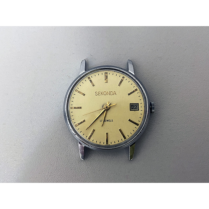 Seconda Wristwatch 17 Jewels Soviet Rare Mechanical Watch USSR Timepiece Russian Men's Watch Seconda Wristwatch 17 Jewels Soviet Rare Mechanical Watch USSR Timepiece Russian Men's Watch