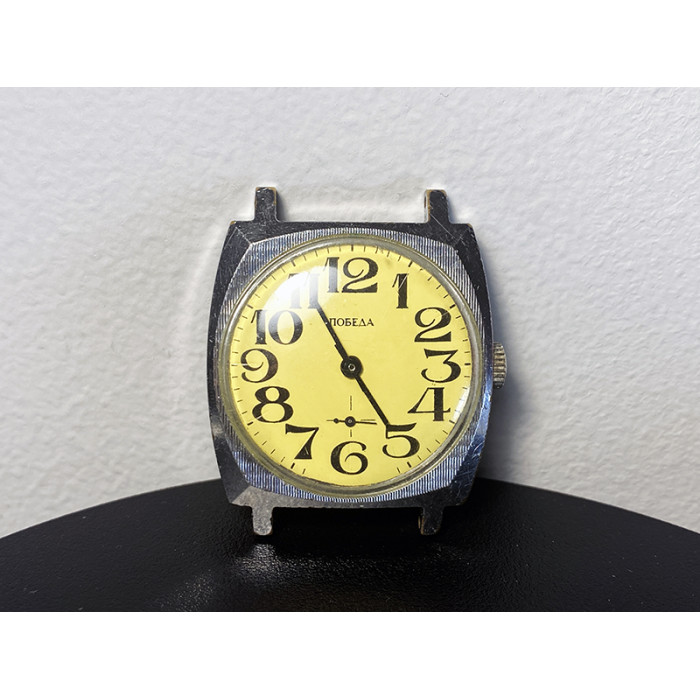 Wristwatch Pobeda Vintage Watch Very Rare Wristwatch 15 Jewels Timepiece 2602 Movement