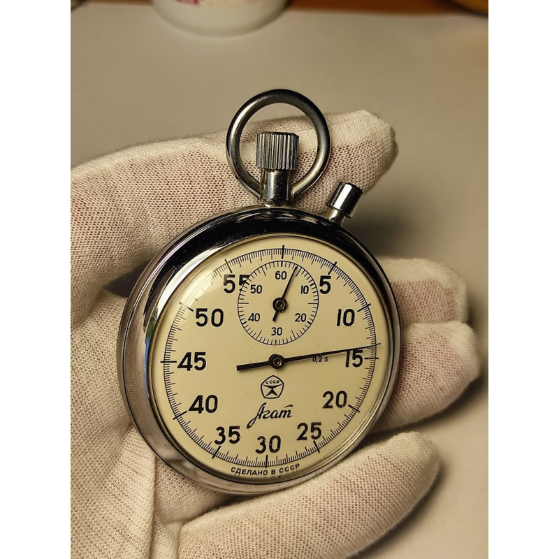 Soviet Mechanical Stopwatch Agat Two-Button Massive Stopwatch Made in the USSR Soviet Mechanical Stopwatch Agat Two-Button Massive Stopwatch Made in the USSR