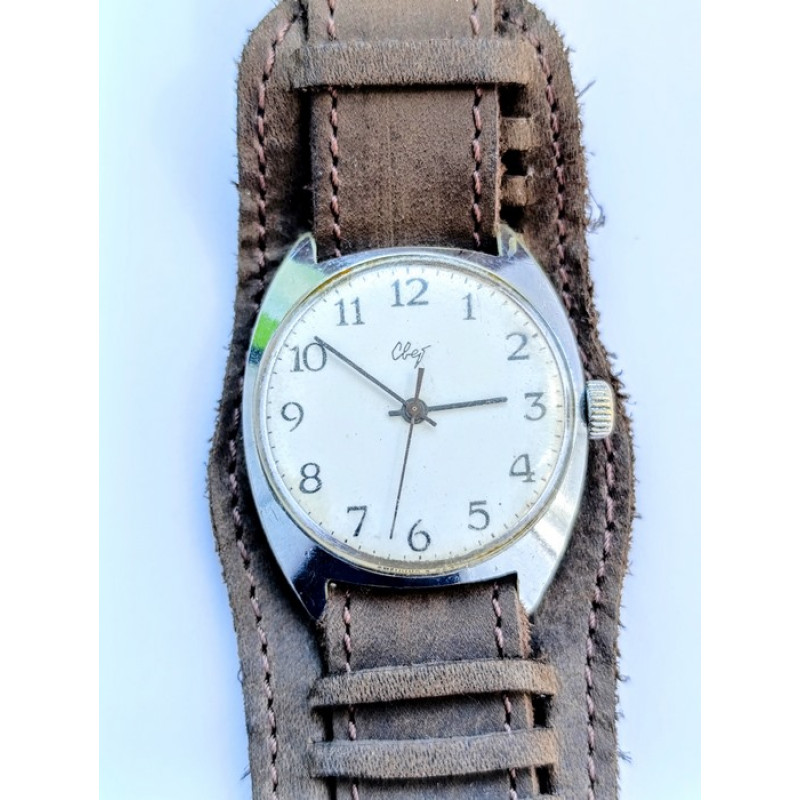 Vintage Soviet Watch Svet 2609.HA Mechanical Wrist Watch 19 Jewels Working Order 1970s Made in USSR Vintage Soviet Watch Svet 2609.HA Mechanical Wrist Watch 19 Jewels Working Order 1970s Made in USSR