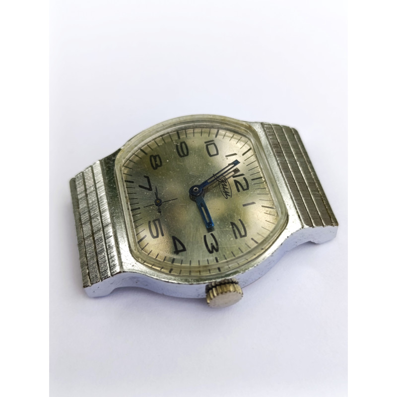 Soviet Vintage Wristwatch ZIM 2602 Interesting Futuristic Design from the 80s Caliber 2602 Soviet Vintage Wristwatch ZIM 2602 Interesting Futuristic Design from the 80s Caliber 2602