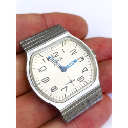Soviet Vintage Wristwatch ZIM 2602 Interesting Futuristic Design from the 80s Caliber 2602