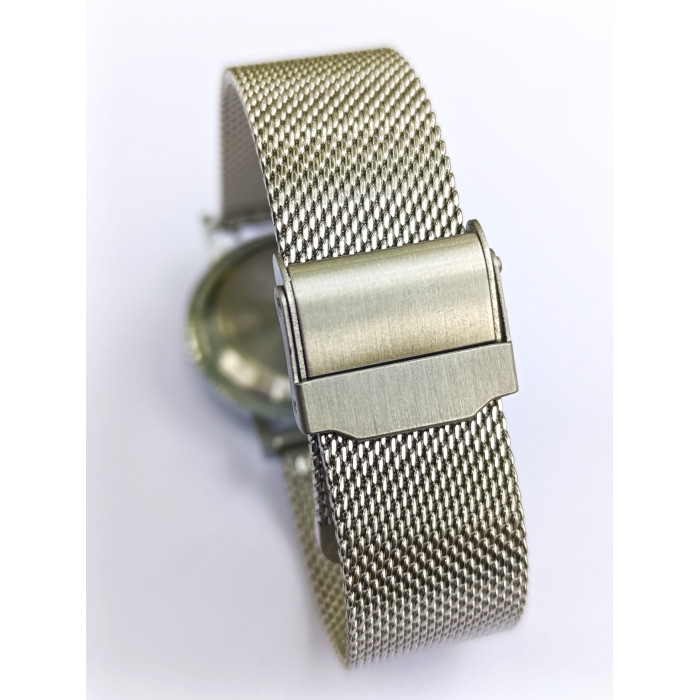 Soviet Vintage Watch Pobeda Caliber 2602 15 Jewels Made in USSR 1990s