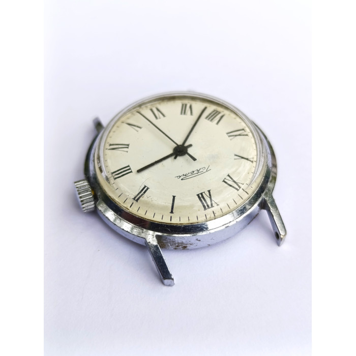 Vintage Raketa Watch - A Timeless Soviet Classic 1970s