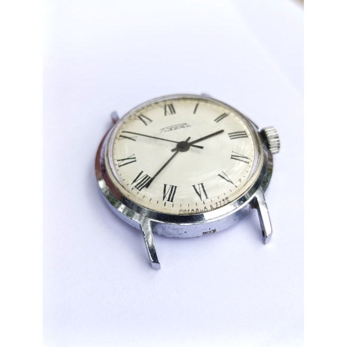 Vintage Raketa Watch - A Timeless Soviet Classic 1970s