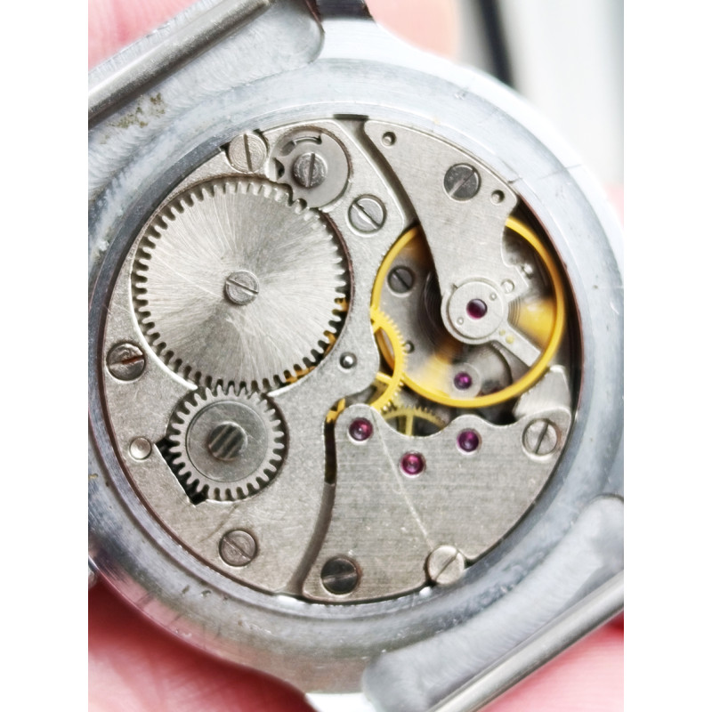 Soviet Watch Pobeda Cal: 2602 Made in USSR 80s Soviet Watch Pobeda Cal: 2602 Made in USSR 80s