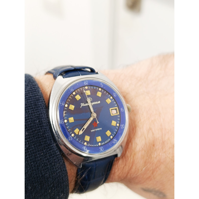 Soviet Watch VOSTOK 2214 Komandirskie Zakaz MO Mechanical Military Stop-Second Soviet Watch VOSTOK 2214 Komandirskie Zakaz MO Mechanical Military Stop-Second