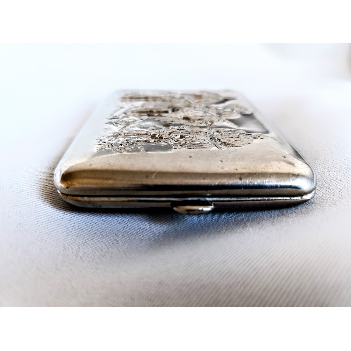 Soviet Cigarette Case Three Bogatyrs Metal Vintage Cigarette Holder Made in USSR 1960s