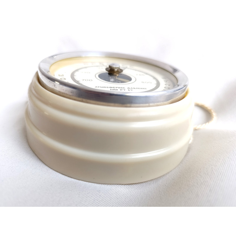 BK-5 Soviet Household Barometer – Accurate Indoor Atmospheric Pressure Monitor BK-5 Soviet Household Barometer – Accurate Indoor Atmospheric Pressure Monitor