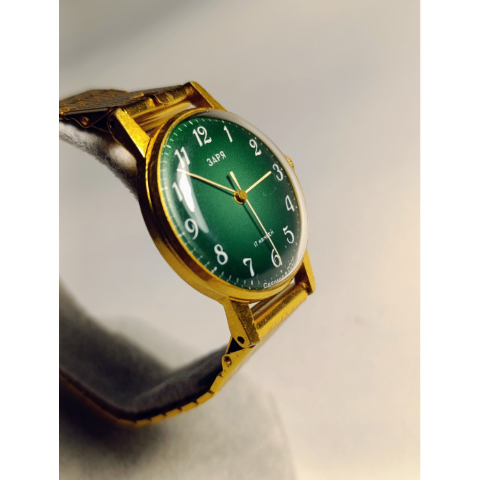 Soviet Watch Zarya Wrist Mechanical Gold Plated Watch New Bracelet Made in USSR 1975