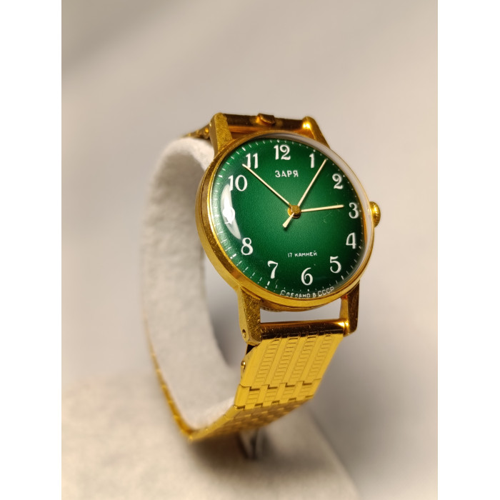 Soviet Watch Zarya Wrist Mechanical Gold Plated Watch New Bracelet Made in USSR 1975